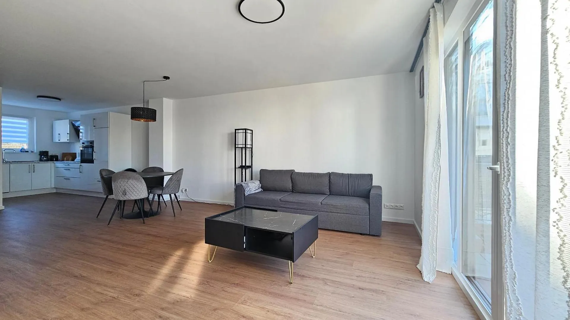 Chillax Ferienhaus Fuer Familie Und Urlauber Κολωνία